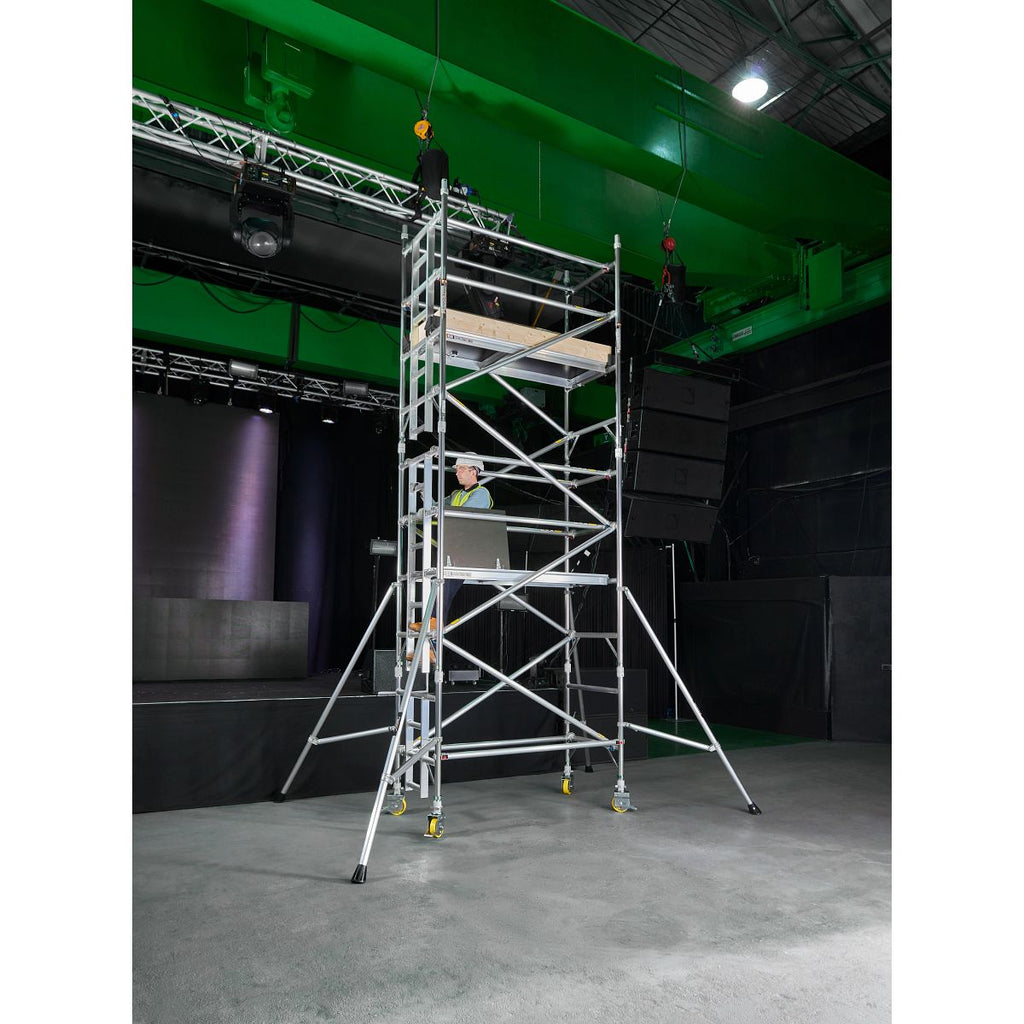 4.2m BoSS Scaffold tower - 6.2m Working Height