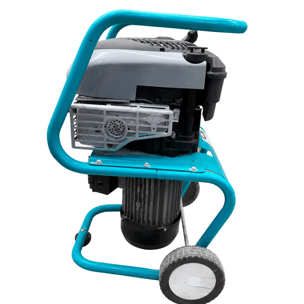 SDMO Diablo 2400 Petrol Generator Hire